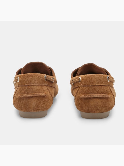 Mocassin modèle bateau en daim Bata - Kiabi