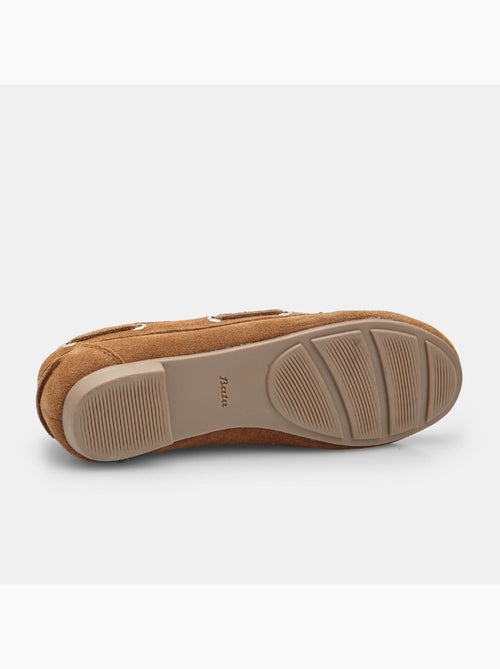Mocassin modèle bateau en daim Bata - Kiabi