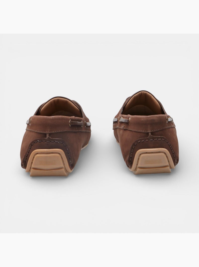 Mocassin modèle bateau en daim bata Marron - Kiabi
