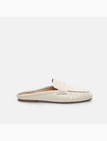 Mocassin pantoufle Bata