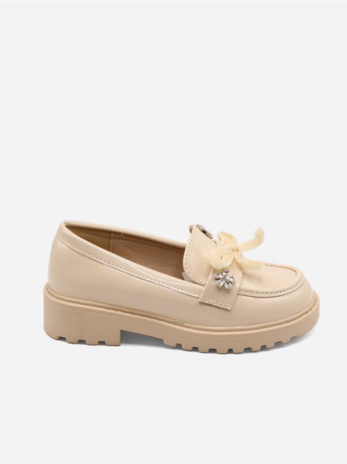 Mocassins à finition brillante - Kiabi