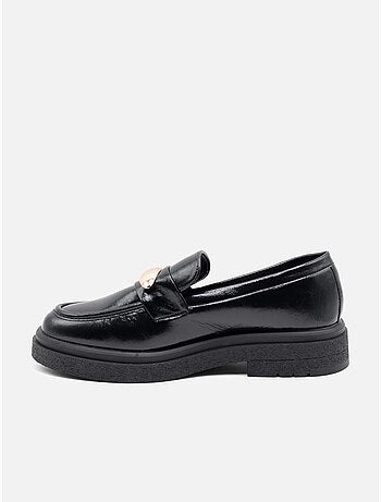 Mocassins à finition brillante