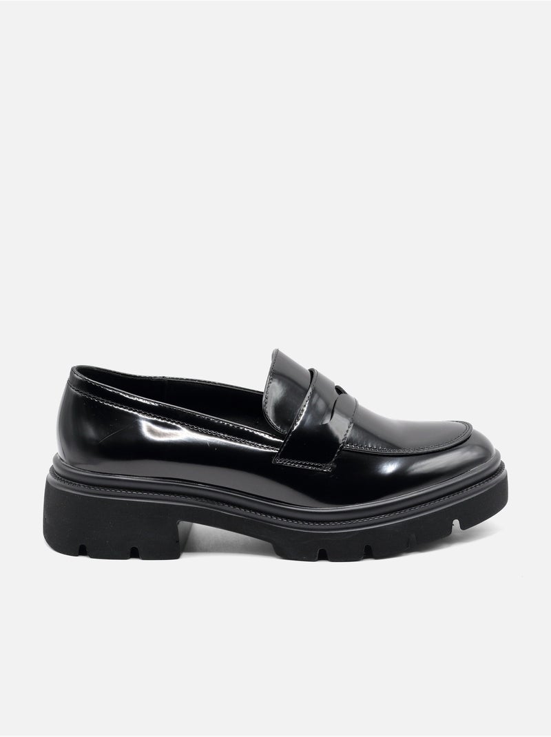 Mocassins à finition brillante Noir - Kiabi