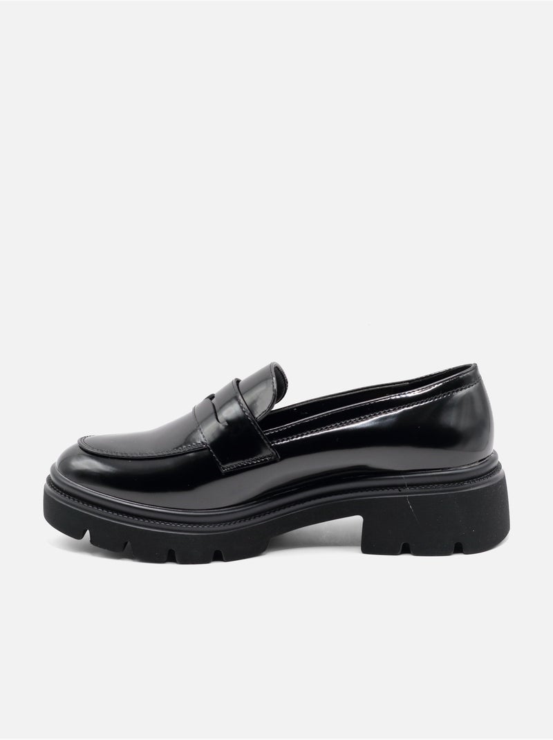 Mocassins à finition brillante Noir - Kiabi