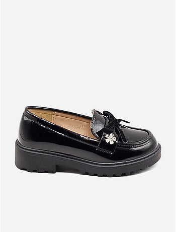 Mocassins à finition brillante
