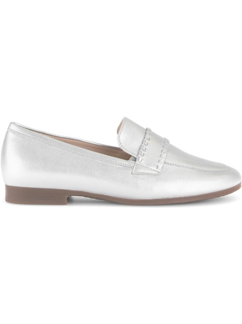 Mocassins argentés en cuir lisse - Kiabi Mocassins argentés en cuir lisse - Kiabi