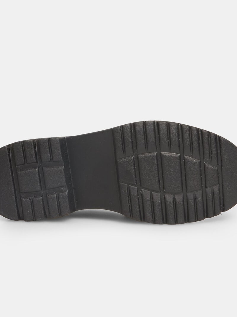 Mocassins avec chaîne BATA Noir - Kiabi