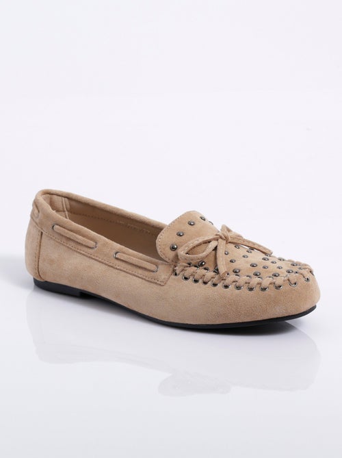 Mocassins avec liens et clous métal - AFIBEL - Kiabi Mocassins avec liens et clous métal - AFIBEL - Kiabi