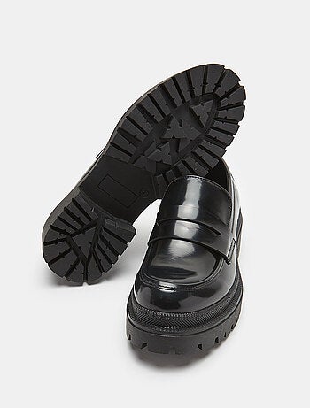 Mocassins avec semelles crantées BATA