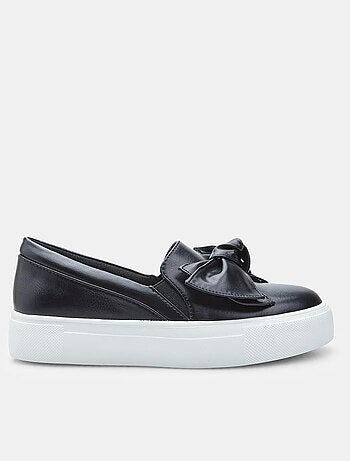 Mocassins Bata avec nœud