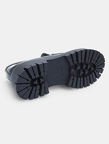 Mocassins Bata avec semelle track