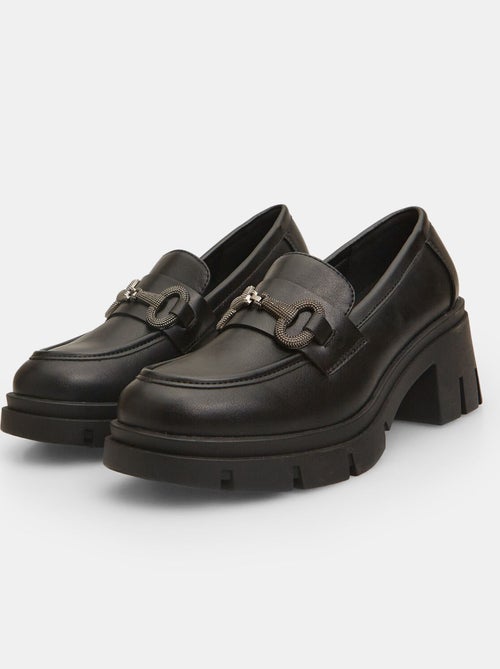 Mocassins Bata Red Label avec talon midi et barrette BATA - Kiabi Mocassins Bata Red Label avec talon midi et barrette BATA - Kiabi