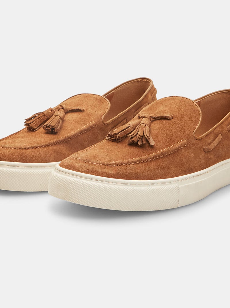 Mocassins Bata Red Label en cuir velours avec pompons Taupe - Kiabi