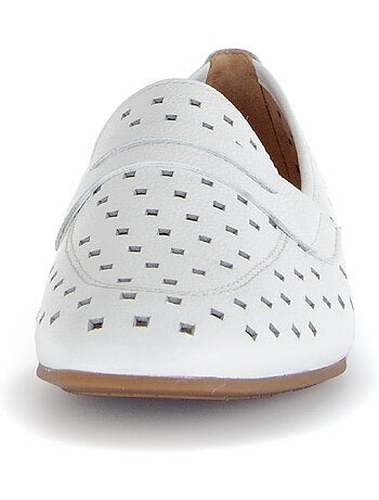Mocassins blanc en cuir