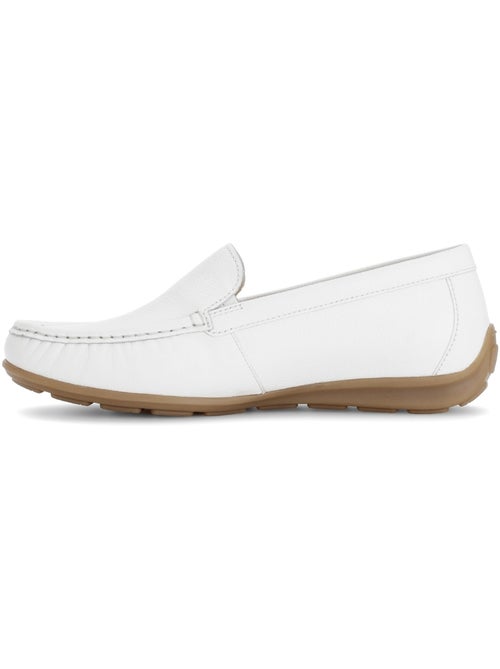 Mocassins blanc en cuir imprimé - Kiabi