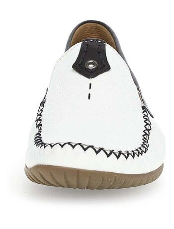 Mocassins blanc en cuir lisse