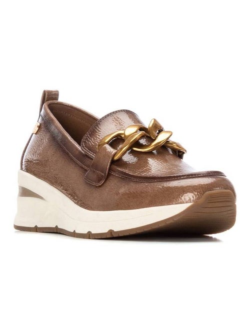 Mocassins compensés femme en verni - Kiabi Mocassins compensés femme en verni - Kiabi