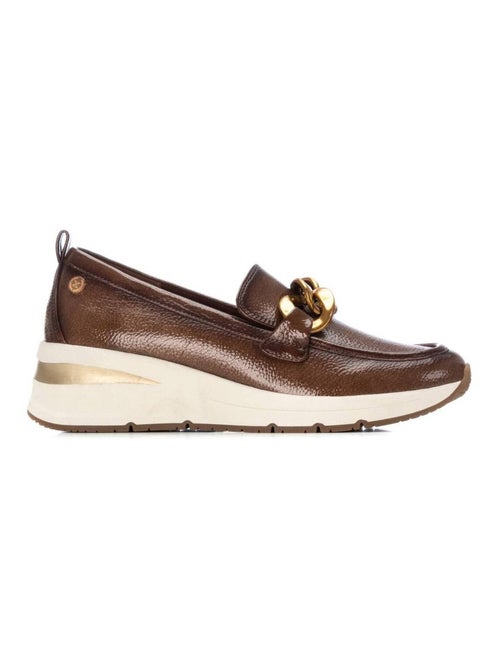 Mocassins compensés femme en verni - Kiabi