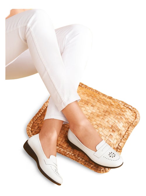 Mocassins cuir grande largeur - Kiabi