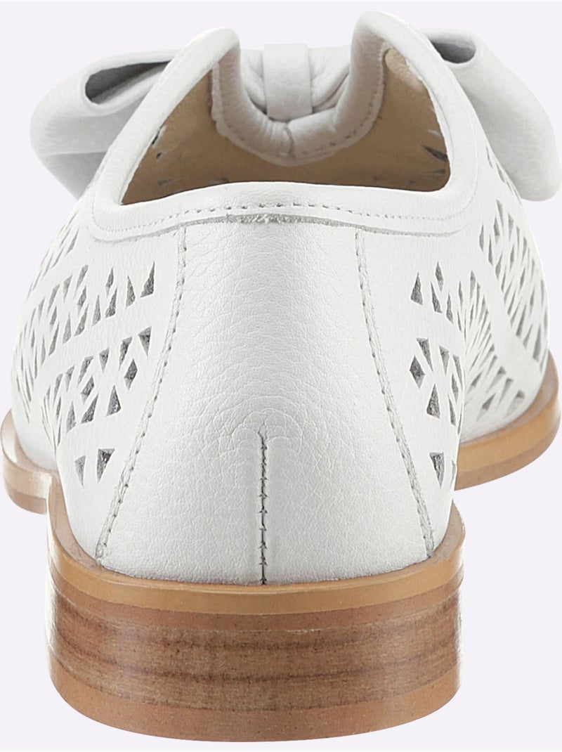 Mocassins De Fabrication Espagnole - Taille Standard - Helline Blanc - Kiabi