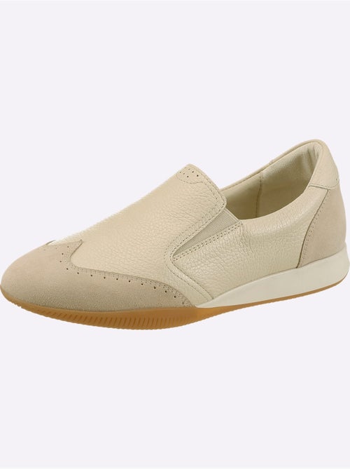 Mocassins De Fabrication Portugaise - Taille Standard - Helline - Kiabi Mocassins De Fabrication Portugaise - Taille Standard - Helline - Kiabi
