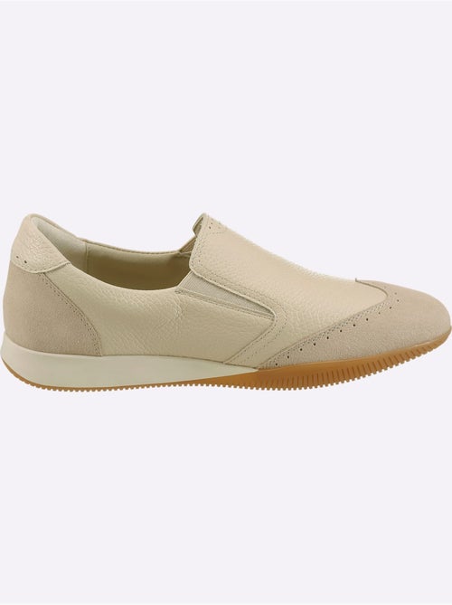 Mocassins De Fabrication Portugaise - Taille Standard - Helline - Kiabi Mocassins De Fabrication Portugaise - Taille Standard - Helline - Kiabi