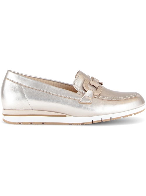 Mocassins dorés en cuir lisse - Kiabi
