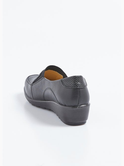 Mocassins élastiqués compensés en cuir - Afibel - Kiabi