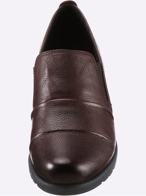 Mocassins en cuir avec bride élastique et semelle amortissante - Taille standard - Witt - Kiabi Mocassins en cuir avec bride élastique et semelle amortissante - Taille standard - Witt - Kiabi