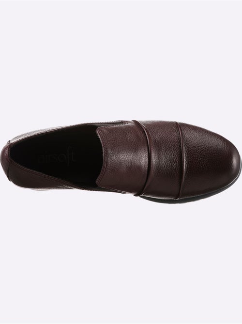 Mocassins en cuir avec bride élastique et semelle amortissante - Taille standard - Witt - Kiabi Mocassins en cuir avec bride élastique et semelle amortissante - Taille standard - Witt - Kiabi