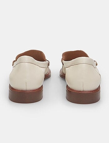Mocassins en cuir BATA