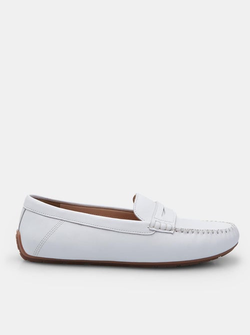 Mocassins en cuir Bata - Kiabi