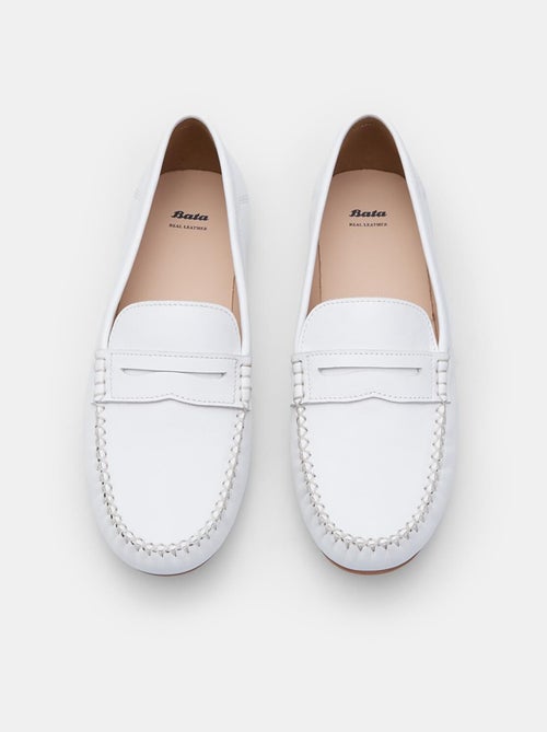 Mocassins en cuir Bata - Kiabi