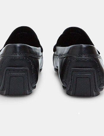 Mocassins en cuir BATA