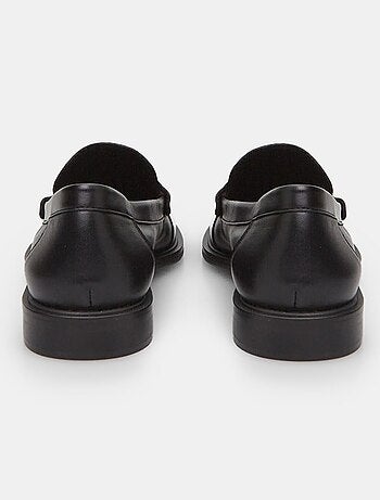 Mocassins en cuir BATA
