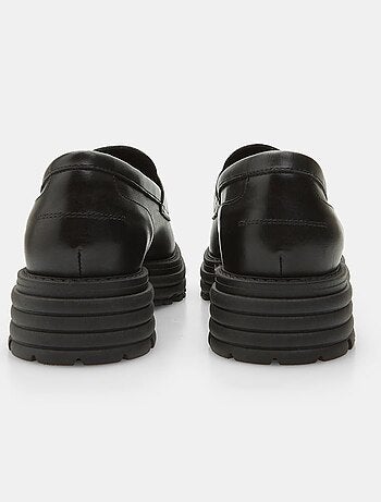 Mocassins en cuir BATA