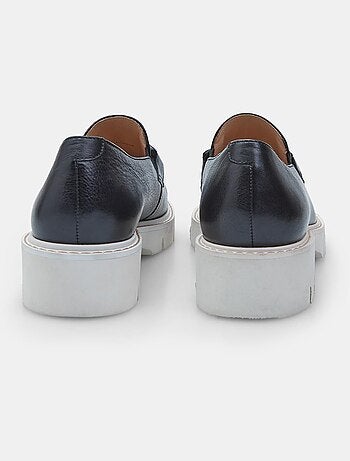 Mocassins en cuir comfortables avec accessoire BATA
