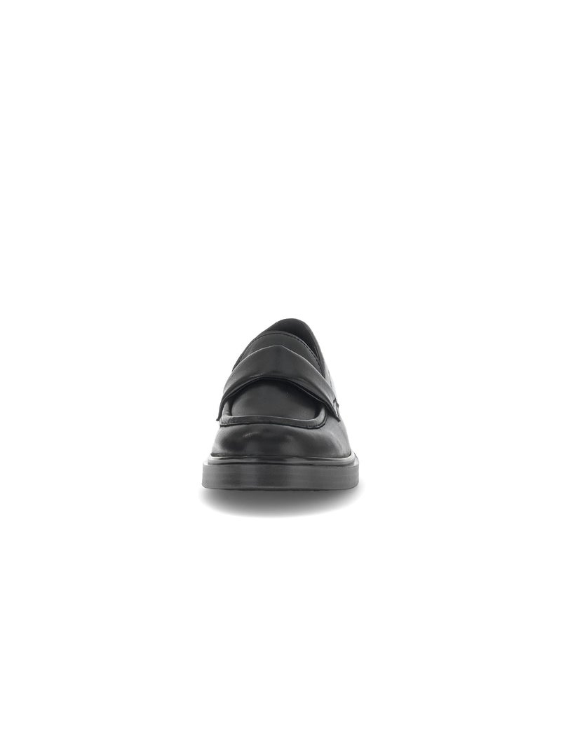 Mocassins  en cuir lisse Noir - Kiabi