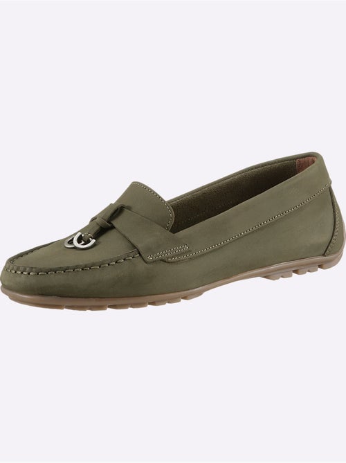 Mocassins en cuir nubuck vachette avec couture main et semelle cuir - Taille standard - Helline - Kiabi Mocassins en cuir nubuck vachette avec couture main et semelle cuir - Taille standard - Helline - Kiabi