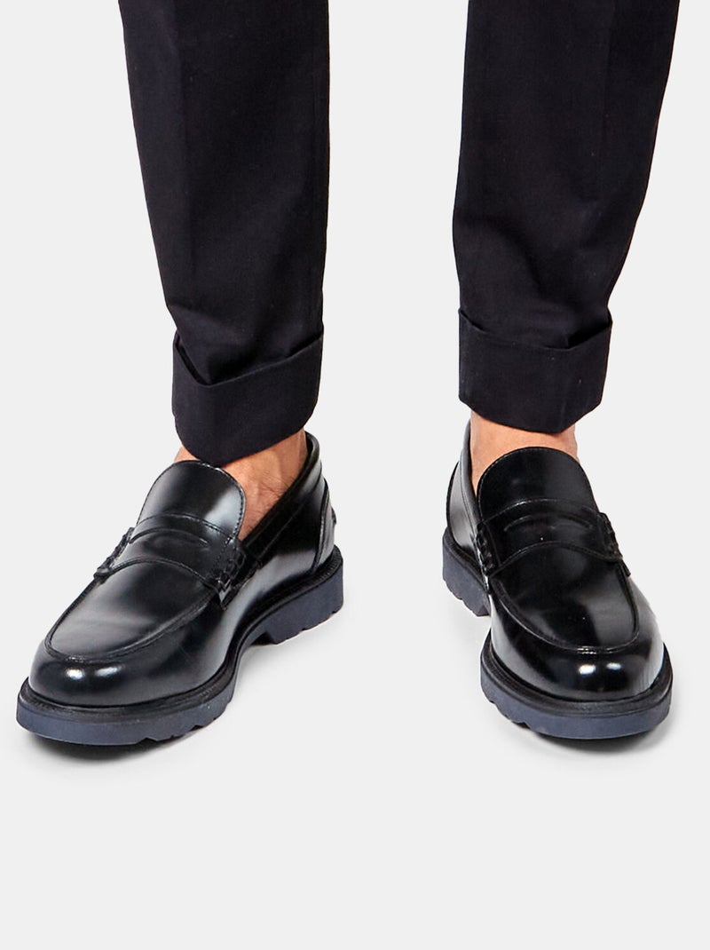 Mocassins en cuir verni avec semelle crantée BATA Noir - Kiabi