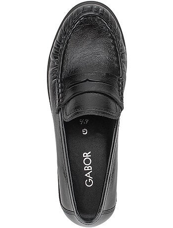Mocassins en cuir verni