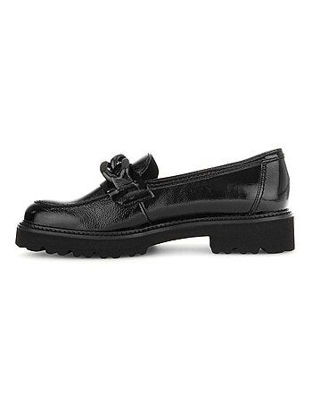 Mocassins en cuir vernis