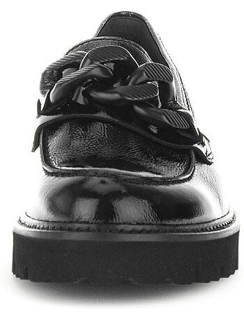Mocassins en cuir vernis