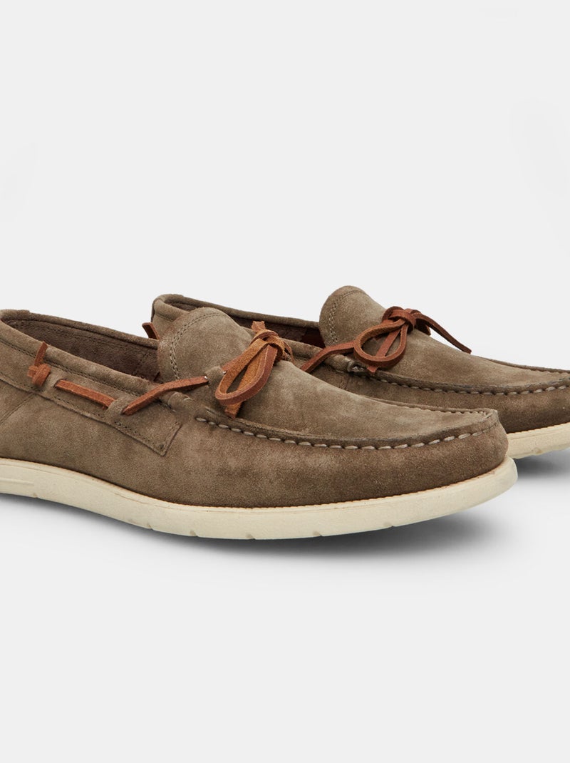 Mocassins en daim BATA Beige - Kiabi