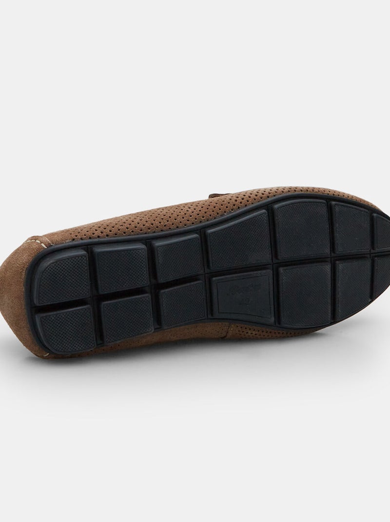 Mocassins en daim BATA Beige - Kiabi