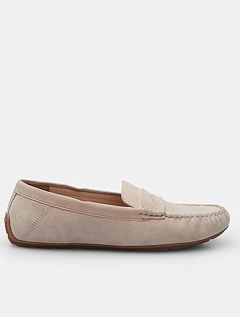 Mocassins en daim confortables Bata