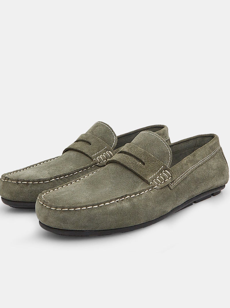 Mocassins en suède BATA Vert - Kiabi