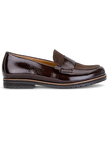 Mocassins en vernis et daim