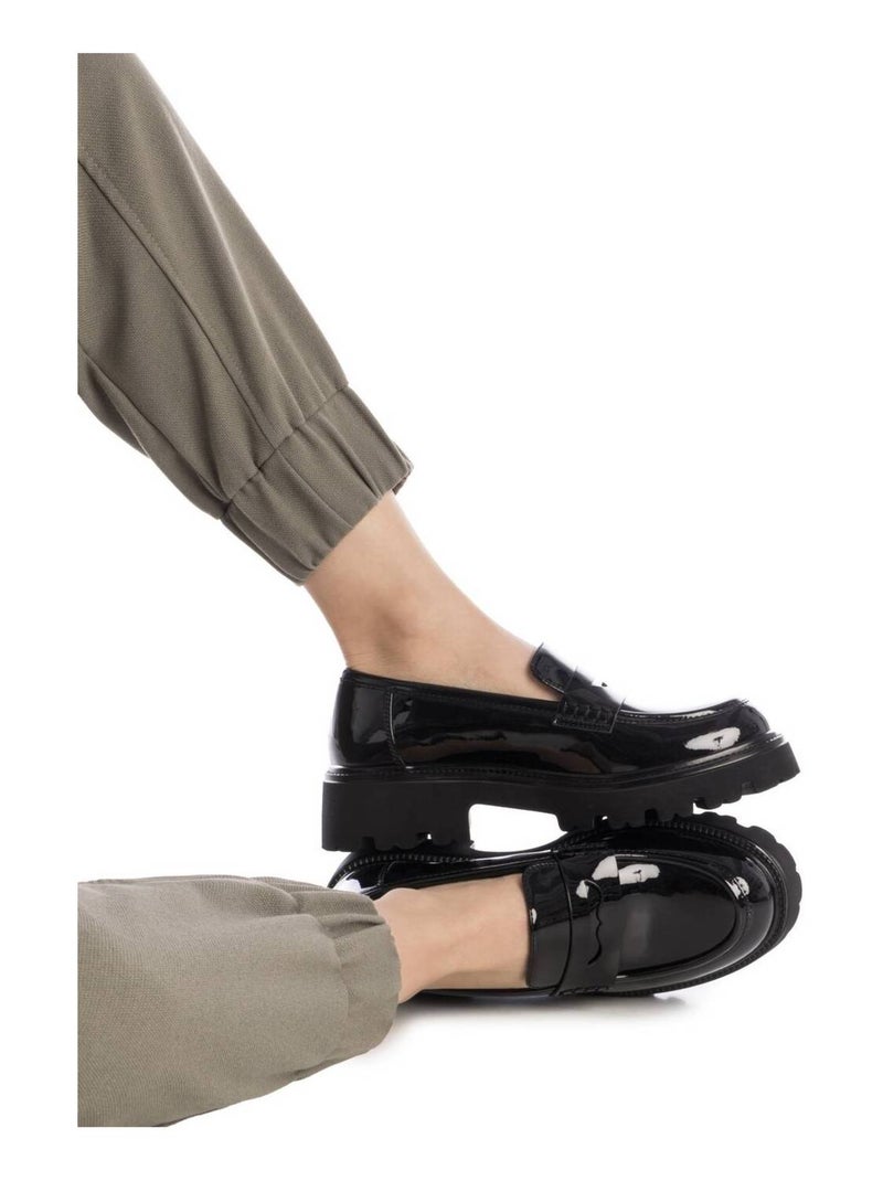 Mocassins femme en verni Noir - Kiabi