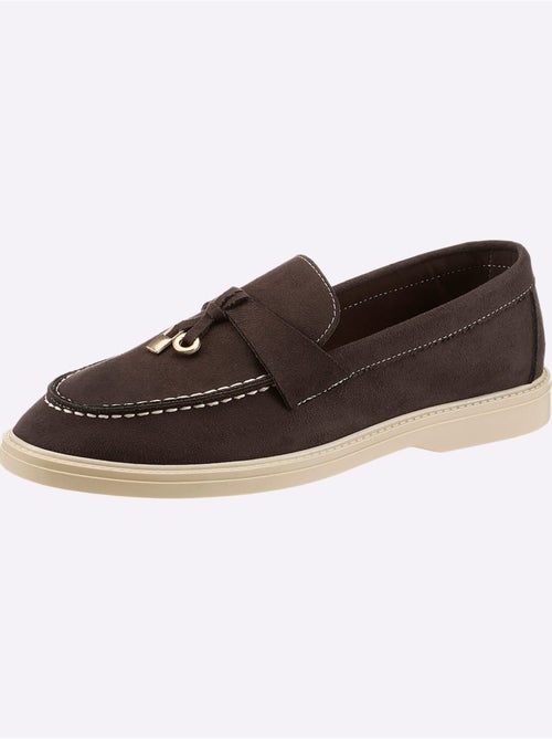 Mocassins matière synthétique - taille standard - helline - Kiabi Mocassins matière synthétique - taille standard - helline - Kiabi